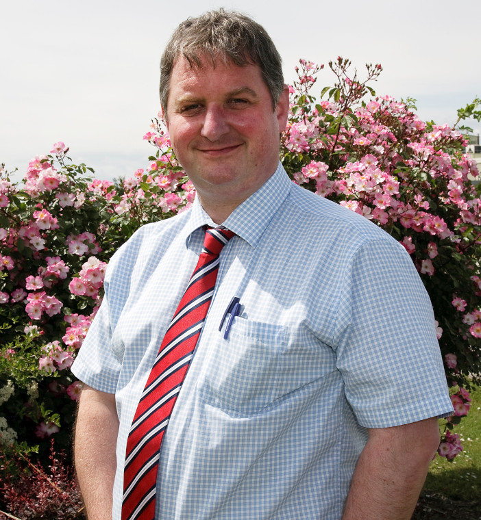 Donald MacLeod^J Cargill ruminant techncial sales adviser